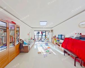 急售)纯改善3房2卫,把边全明格局,2梯3户,品质社区。