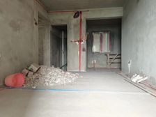 大渡口区 绿地城一期 三房 51.8万