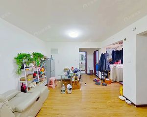 土桥 · 华远铭悦园南区 · 2居 电梯房 中间层 南向