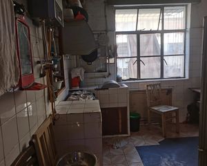 双梁小区1室1厅1卫南朝向65.0万元/套出售