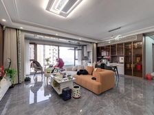 经开实验对面 中南珑悦 精装修 劳斯莱斯户型 大宽厅