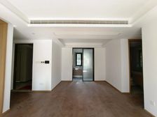 公园道4室2厅2卫南朝向268.0万元/套出售