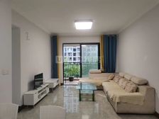 地+铁+口 精装四房 看小区园林 手付5万 每月还3000