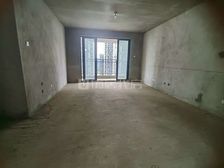 户型方正采光视野无敌,通风采光很好