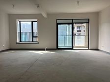 青秀澜湾,中庭位置,洋房复式空中别墅,室内空间大