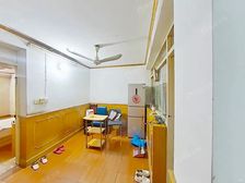 长风 楼层好 出门方便 南北通透 采光好 带天井