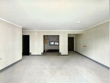 九龙坡区 里城樾公馆 三房 96万