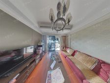 一梯两户,南北通透,环境优美,居家装修