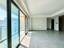 真洋房,顶跃 ,独门独户, ,带花园 可大刀,套四三卫