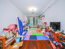 南北通方正户型,小区中间位置进地铁环境好,品质小区