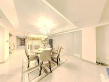 天悦府洋房,满五年,精装自住,带前后花园,中户,采光好