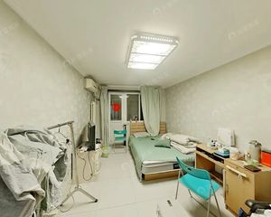 双南 全明 板楼2层 看房方便 临地铁