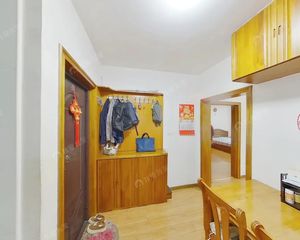 稻香园西里 带电梯 业主诚心出售