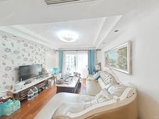 近张江+2号线,大三房,西边套有电梯带产证车位