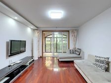 万科阳光苑新出2房 看房方便 家具全留 宽敞自我天地,妆点精