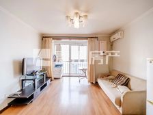 6号线地铁口,98平,南北2室2厅国美