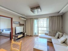 高楼层 ,近地铁 万科物业经典三房二厅,诚心出售