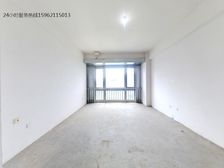 湖景大平层,湖景赞,视野好。诚信出售