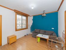 低总价!翠竹新村北区 2室精装保养好 中层采光好 有钥匙