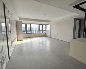 映樾府3室2厅2卫南朝向360.0万元/套出售