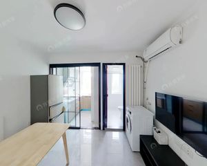 望京 花家地 二次精装修 南向 格局优化 满五年 有学上