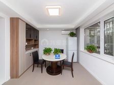 好赞好房,送28平花园,带固定车位,婚房装修,伶包入住!