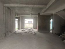 维一做了土建 荣盛滨江华府紫辰府 合院联排 小区中间 4车位