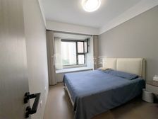 户型方正南北通透好房