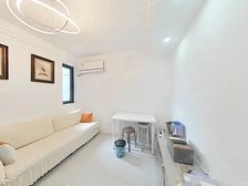 近商圈,房型正气,繁华地段,主卧朝南