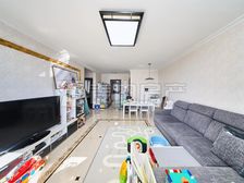 凤凰城二期 2室2厅 精装修 看房方便 诚意出售 带车位