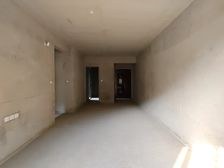 巴南区 中国铁建南国天骄一期 三房 62万