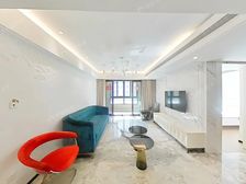 浦发华庭 精装带车位 小区中间位置 诚意出售