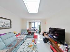 生意扩张,出国诚售,精装全送送车位,定金即可交房,花园位置