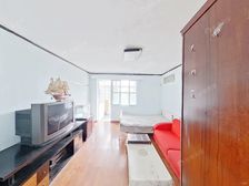 本房离龙潭西湖公园100米,1988年,中间层,