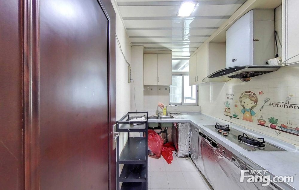 金兴花园3室1卫2厅98平精装修5500元月