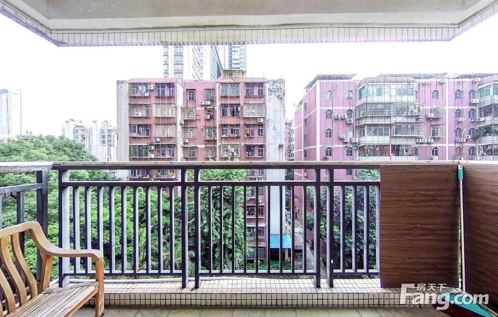 金兴花园3室1卫2厅98平精装修5500元月