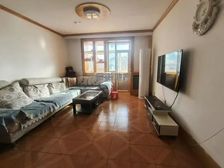 西园客厅通阳台 两居 总价低 单价低