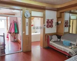 东关一区 145可议 三居 南北通透 满五