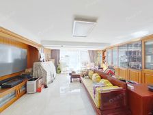 德胜黄寺,满五年一套有地下车位2个,空间大喜欢抓紧联系我