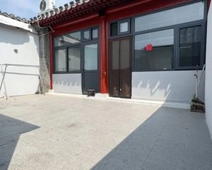 西城 白塔寺旁边 规整出售 两间北房 方方正正