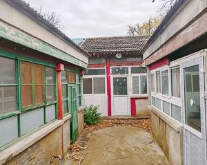 前门 三里河公园,方正四合院