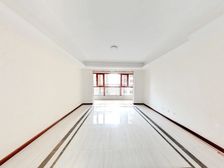 莱山 四室两卫 小高层 四叶草户型 精装未住