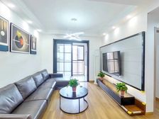 浔阳区 朝阳里MOMA 南北通透精装南北通透边户3房 65万