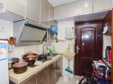 师大一村1室1厅1卫1阳台南2/6层