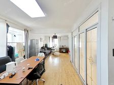 2012年南北通透两居室,楼层高视野好