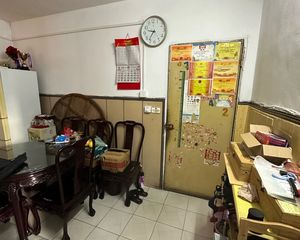 绿梅社区2室1厅1卫南朝向68.0万元/套出售
