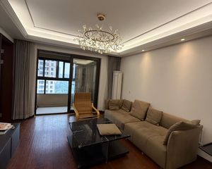 万科江湾府3室2厅2卫南朝向320.0万元/套出售