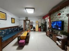 龙祥小区 5层 精装三居 有