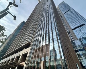天府大道、世纪城地铁口、省装修省家具、天府二街花样年香年广场