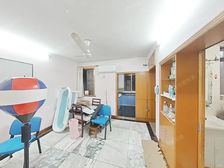 小区C位,不靠马路,安静无干扰、2010年房价